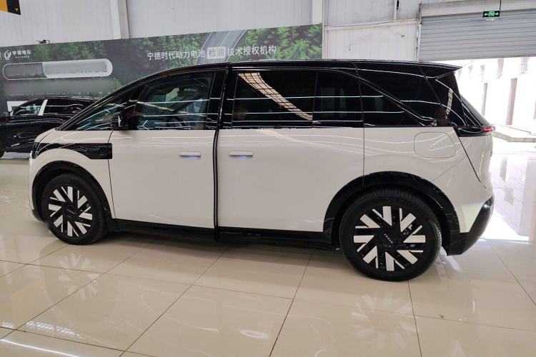 Used Zeekr MIX 2025 Long-Range Intelligent Driving Edition
