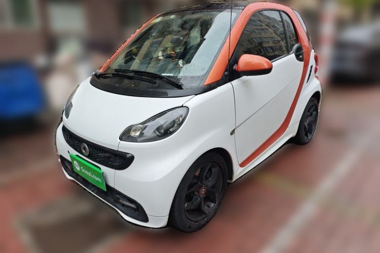 Used smart fortwo 2015 1.0 MHD Spark Special Edition