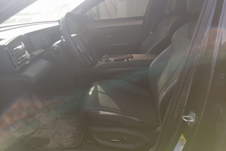 Used BYD Qin L 2025 DM-i Smart Drive 120KM Excellence Model Left Front Seat