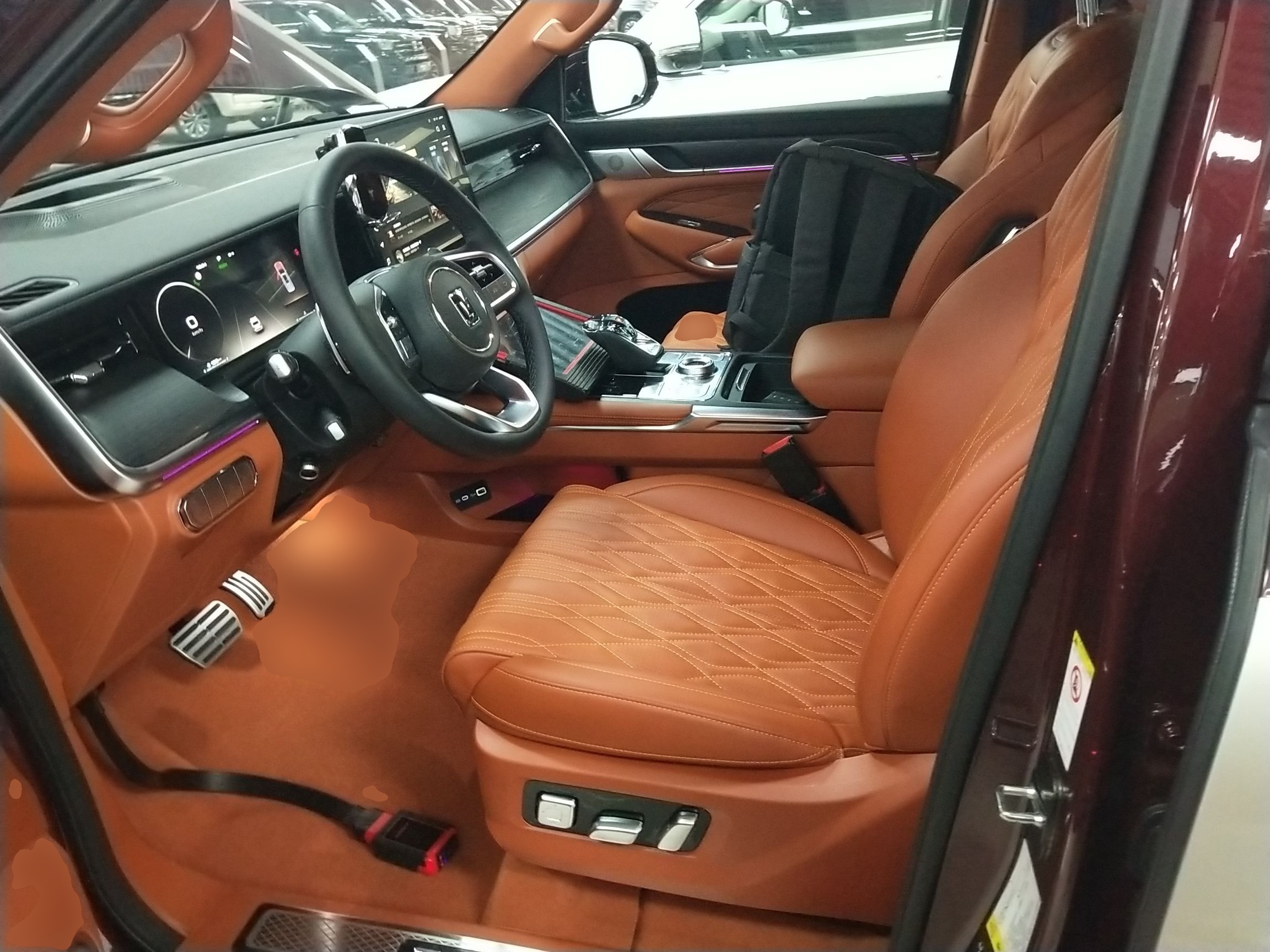 Переднее сиденье в автомобиле