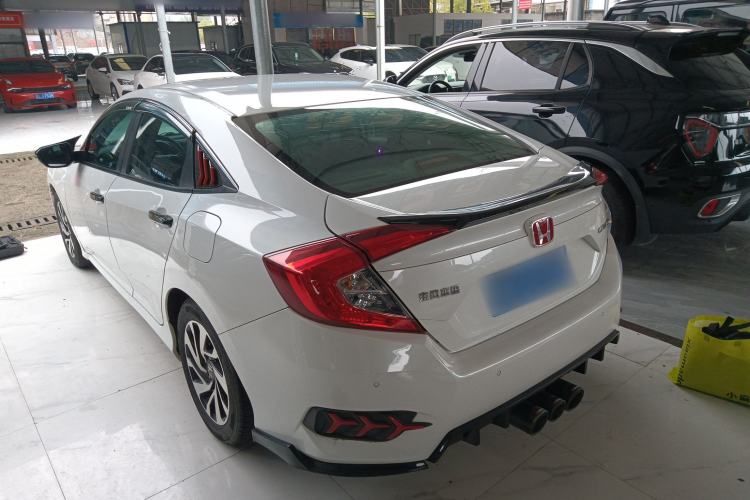 Used Honda Civic 2016 220TURBO CVT Luxury Edition Rear Left 45 Deg