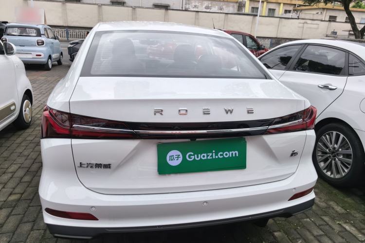 Used Roewe i5 2026 Model 1.5L Manual Comfort Version Rear