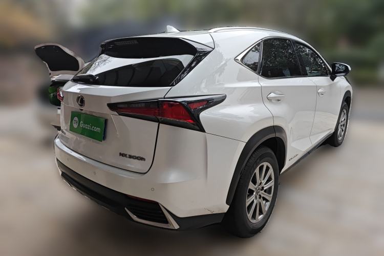 Used Lexus NX 2017 300h Front-Drive FENGSHANG Edition
