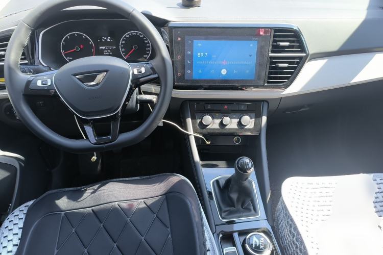 Used Jetta VS5 2024 280TSI Manual Pioneer Edition
