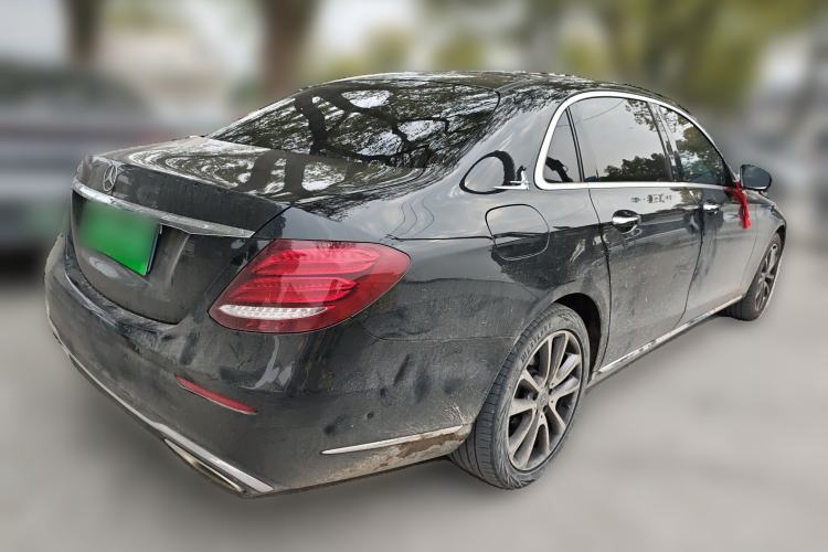 Used Mercedes-Benz E-Class 2018 Facelift E 300 L Luxury Edition