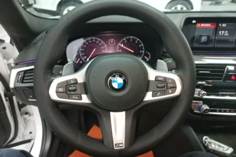 Used BMW 5 Series 2019 Facelifted 530Li Leading Edition M Sport Package Steering Wheel