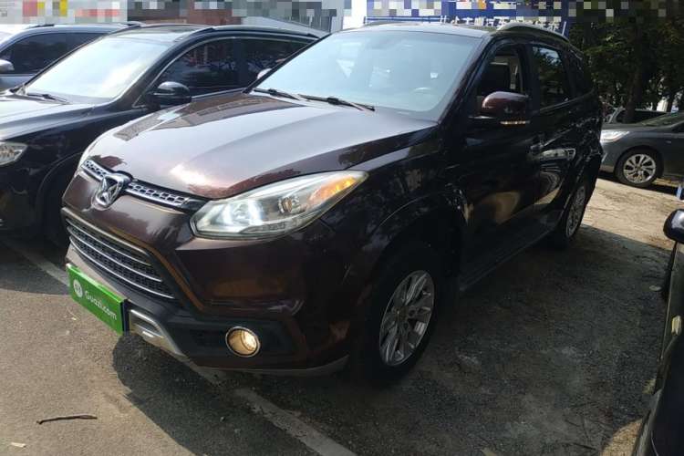 Used JMC Yusheng S350 2016 2.0T Automatic Two-Wheel Drive Gasoline Luxury Version with Sunroof 5 Seats