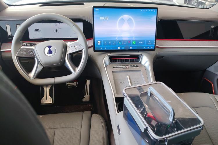 Used Denza N9 2025 Flagship Model
