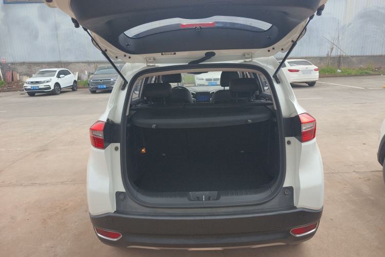 Used CHANGAN CS15 2016 1.5L Manual Fashion Edition
