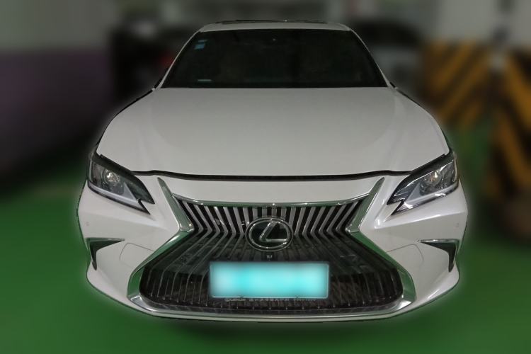 Used Lexus ES 2020 200 Excellence Edition Front