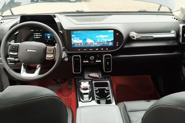 Used Haval DARGO 2022 1.5T DCT Two-Wheel Drive Mastiff Edition Center Console