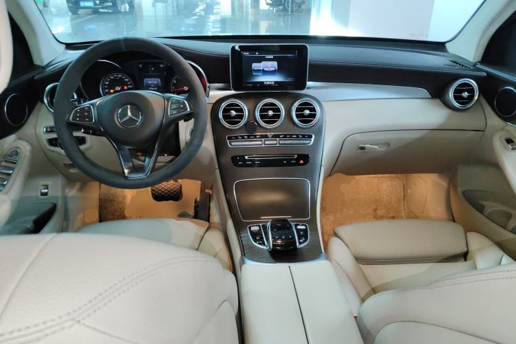 Used Mercedes-Benz GLC 2017 GLC 300 4MATIC Sport Edition