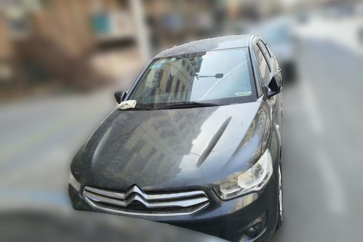 Used Citroen Elysee 2015 Zhishang Edition 1.6L Manual Fashion Model Front