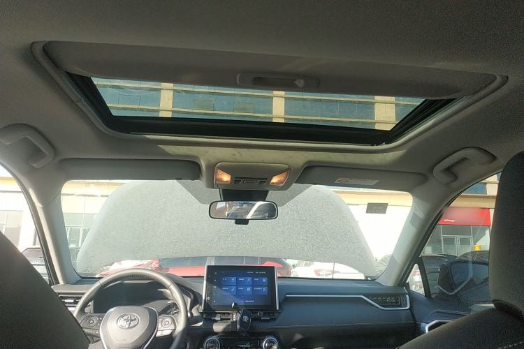 Used Toyota RAV4 2022 2.0L CVT Two-Wheel Drive Fashion Plus Edition
