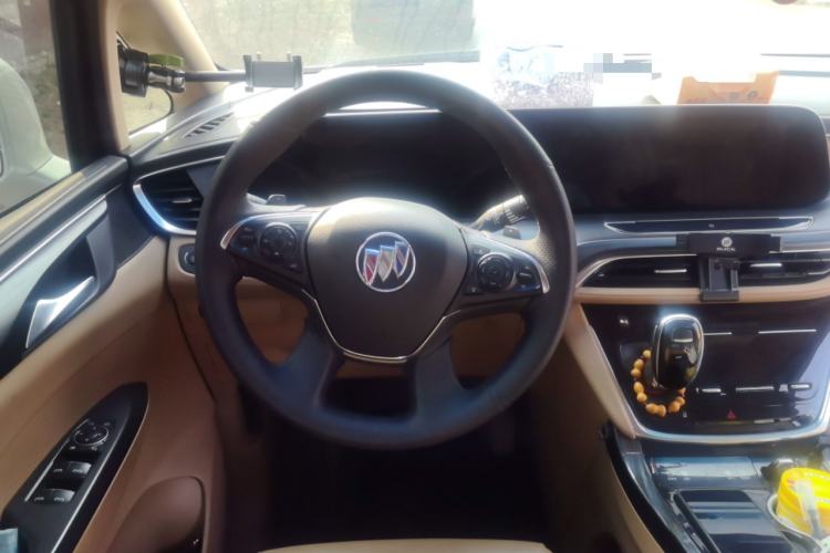 Used Buick GL8 2021 ES Landtrek 653T Luxury Model