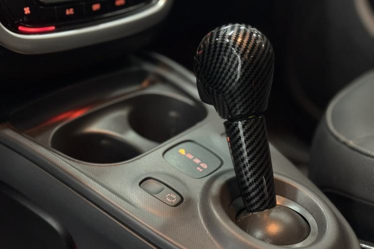 Used smart forfour 2016 0.9T 66 kW Pioneer Edition
