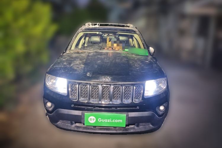 Used Jeep Compass 2013 2.0L two-wheel drive luxury version
