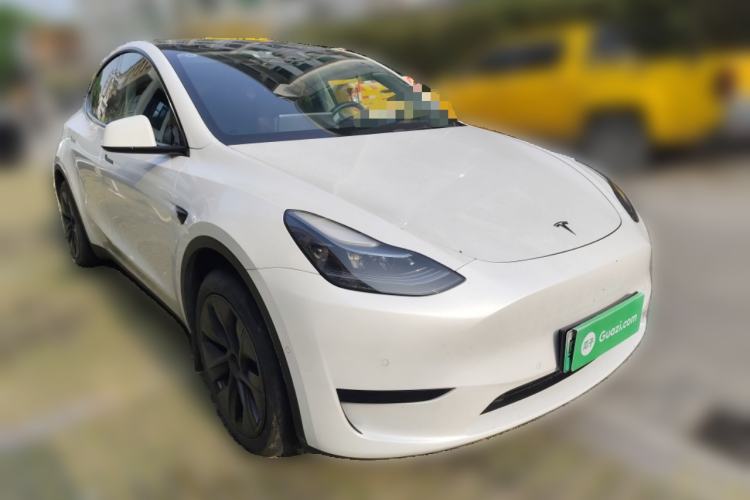 Used Tesla Model Y 2023 Rear-Wheel-Drive Version