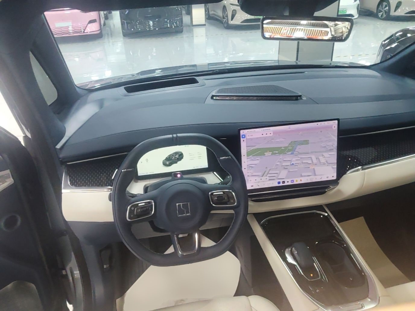 Zeekr 009 2024 7-Seater Walk-Through Version Four-Wheel Drive 108 kWh — снимка 13