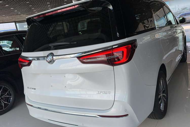 Used Buick GL8 2023 ES Lu Zun Comfort Model
