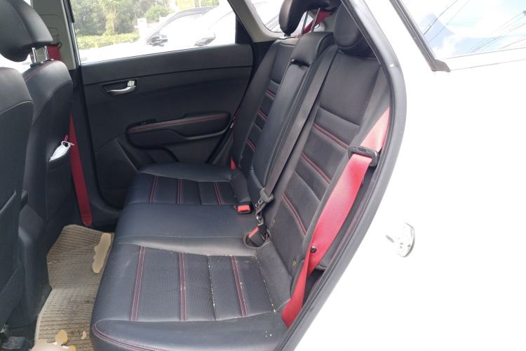 Used Kia KX3 2015 1.6T Automatic Two-Wheel Drive DLX