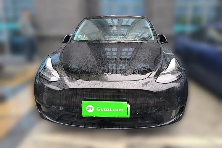 Used Tesla Model Y 2023 Rear-Wheel-Drive Version
