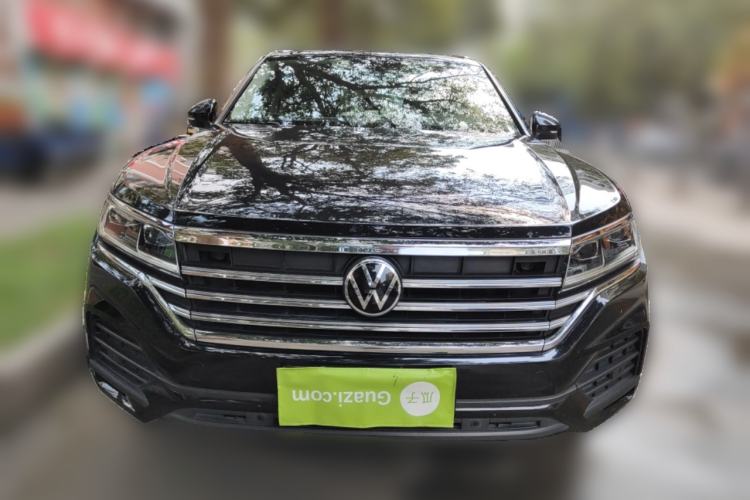 Used Volkswagen Touareg 2021 2.0 TSI Flagship Special Edition Front