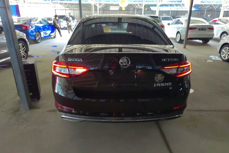 Used Skoda Octavia 2018 1.6L Automatic Luxury Edition