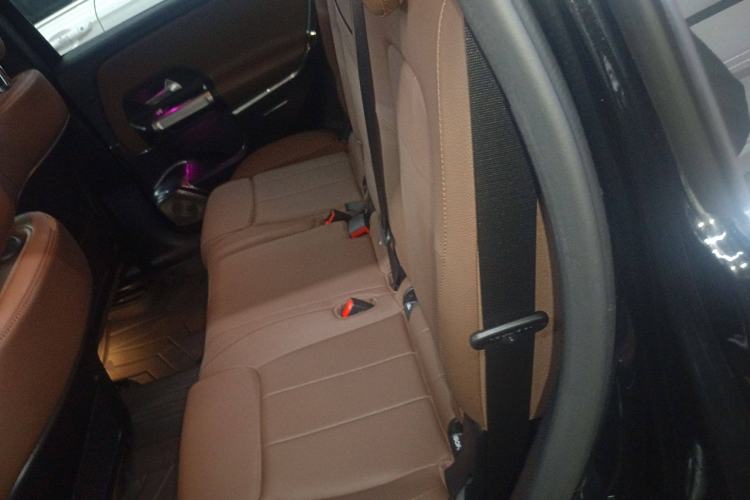 Used Mercedes-Benz GLB 2024 GLB 220 Fashion Model