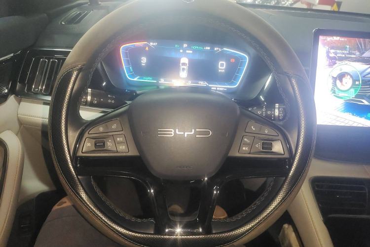 Used BYD Song PLUS New Energy 2024 HONOR Edition DM-i 110km Flagship Model Steering Wheel