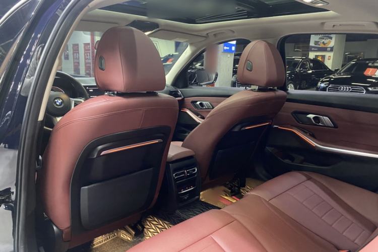 Used BMW 3 Series 2021 Second Facelift 325Li xDrive M Sport Package