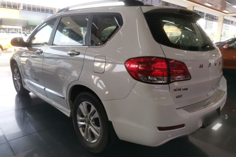Used Haval H6 2016 Upgraded Model 1.5T Automatic Two-Wheel Drive Elite Version