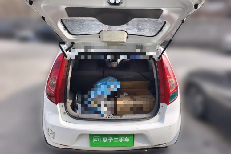 Used Chevrolet Sail 2013 Hatchback 1.2L Manual Warm Edition