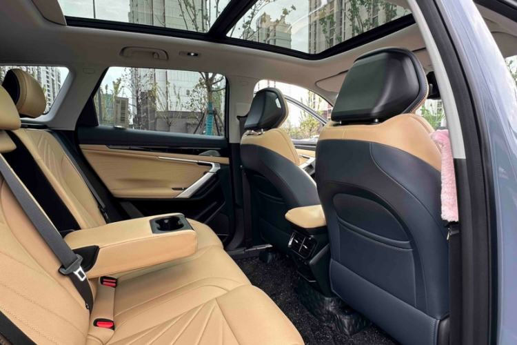 Used Geely Auto FX11 2023 2.0TD DCT Prestige Edition Interior 8