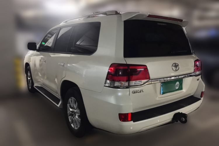 Used Toyota Land Cruiser 
