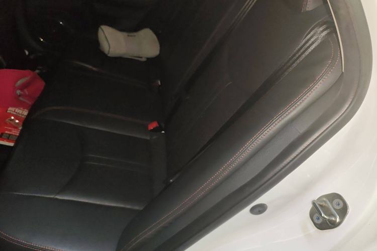 Used BYD e5 2016 300 Luxury Edition
