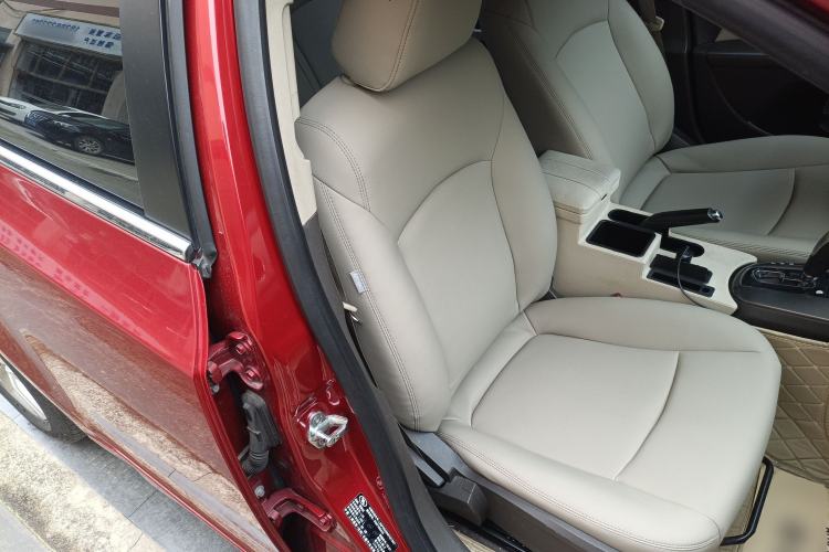 Used Chevrolet Cruze 2015 1.5L Classic SE AT Right Front Seat