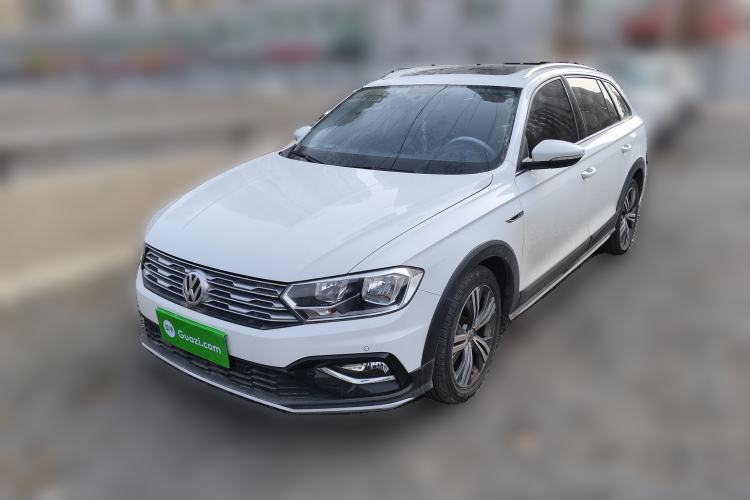 Used Volkswagen C-TREK 2017 1.6L Automatic Luxury Model