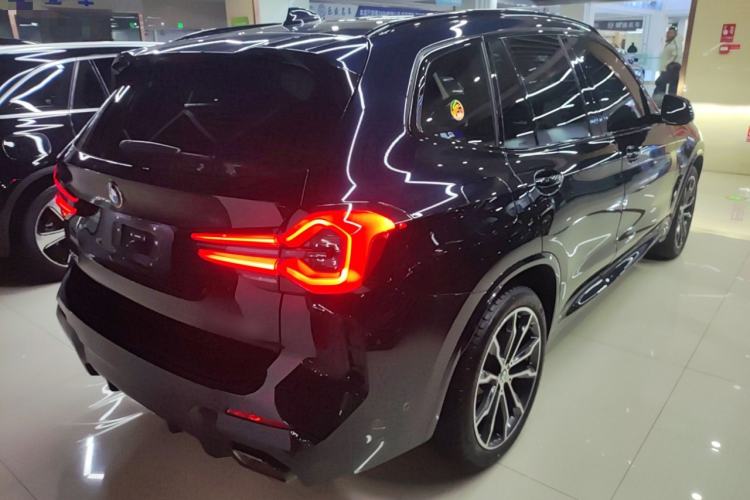 Used BMW X3 2023 Restyled xDrive30i Leading Edition M Night Sky Package
