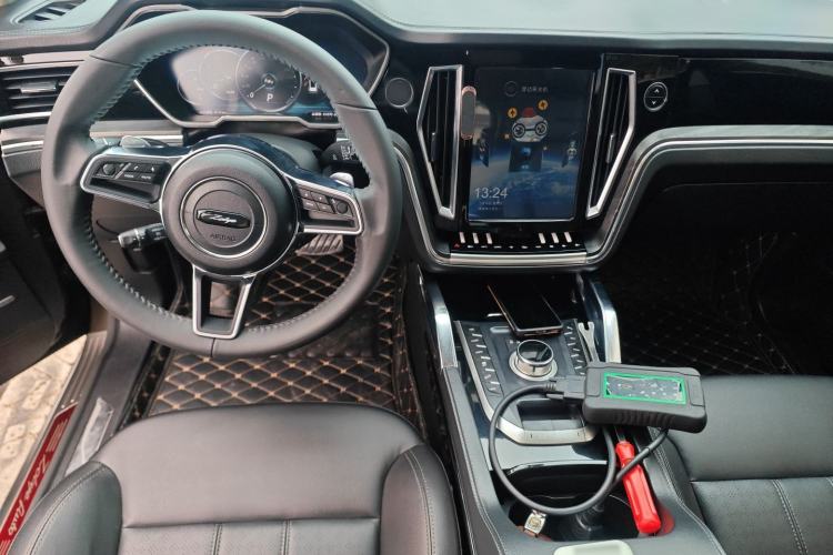 Used Zotye T800 2018 2.0T Automatic Prestige Smart Connectivity 7-Seater