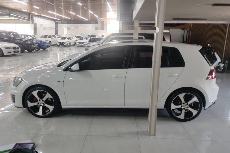 Used Volkswagen Golf GTI 2016 2.0 TSI GTI
