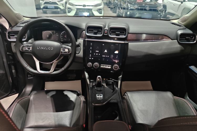 Used Lynk & Co 02 2018 1.5T DCT Two-Wheel Drive Pro Version China V Emission Standard
