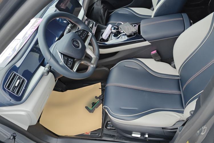 Used BYD Qin PLUS 2021 EV 400KM Luxury Model Left Front Seat