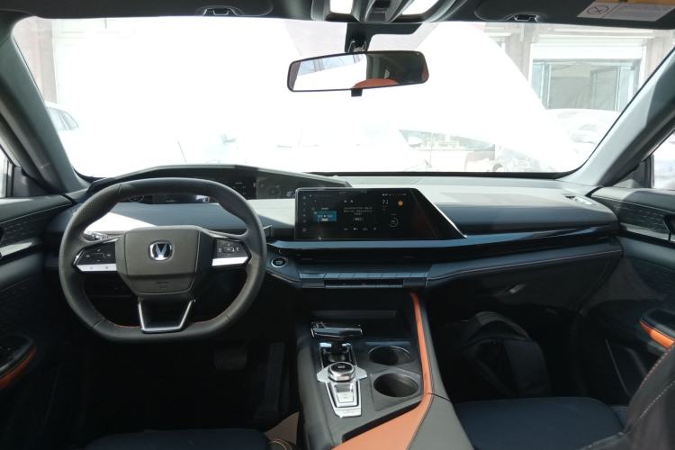 Used CHANGAN UNI-V 2022 1.5T Excellence Model
