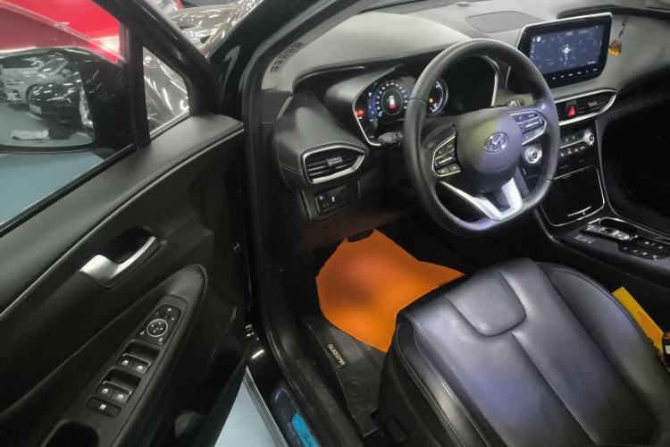 Used Hyundai Santa Fe 2020 380 TGDi Automatic Two-Wheel Drive GLS Luxury Edition Driver Seat