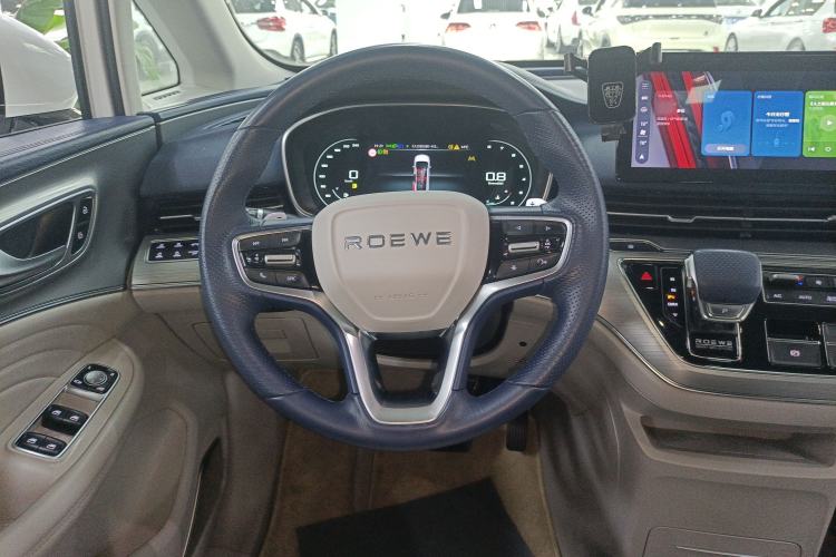 Used Roewe iMAX8 2022 400TGI Prestige Edition
