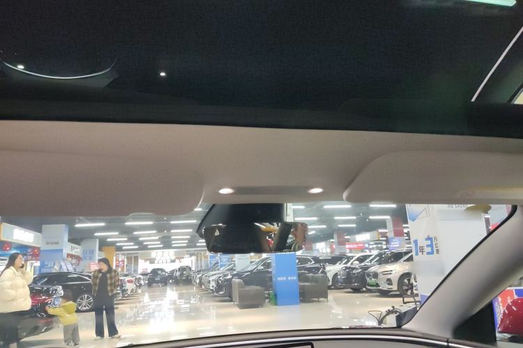 Used Tesla Model 3 2023 Rear-Wheel-Drive Version
