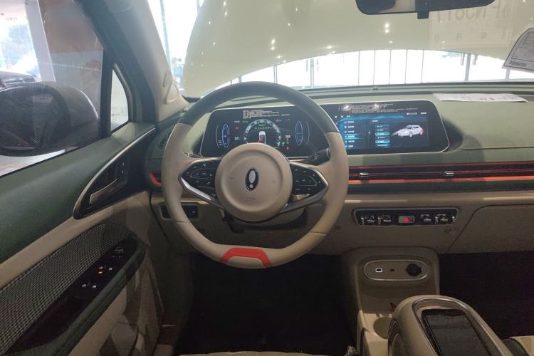 Used ORA Good Cat 2023 401 km Standard Range Luxury Version Lithium Iron Phosphate Steering Wheel