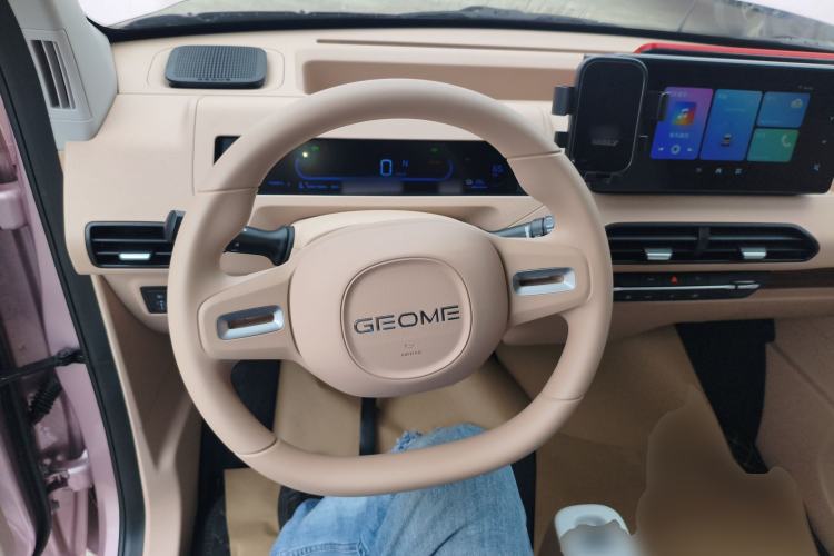 Used Geely Galaxy Panda 2024 Panda Mini 200km Endurance Bear