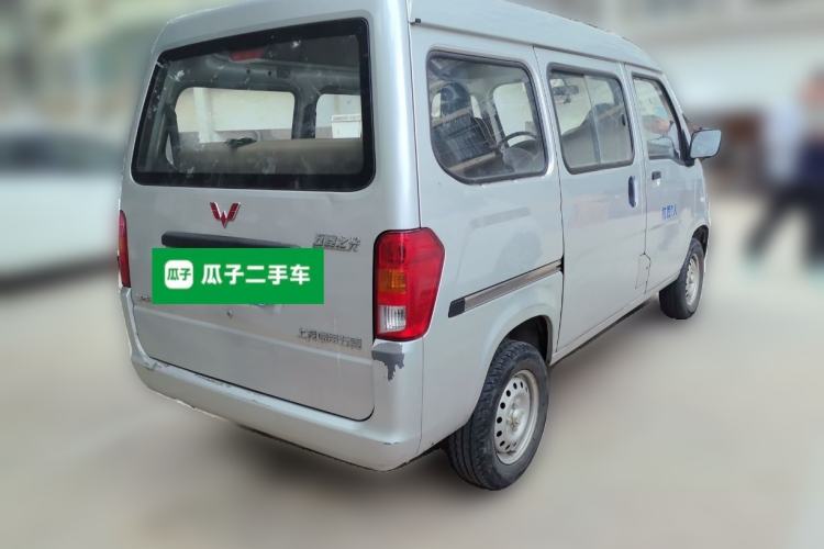 Used Wuling Zhiguang 2015 1.2L Practical LS-I Model Rear Right 45 Deg
